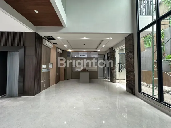 image RUMAH BARU MINIMALIS SEMI FURNISH 3 LANTAI CITRALAND DEKAT UC, GWALK, GRAHA DAN PAKUWON (3)