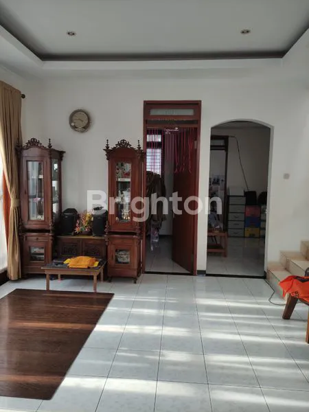 image RUMAH SARIJADI DEKAT TOL PASTEUR DAN SETRASARI (6)