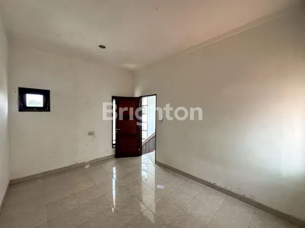 image 3 BEDROOMS HOUSE AT ONE GATE SYSTEM AREA NEAR SLK SCHOOL KEROBOKAN (6)