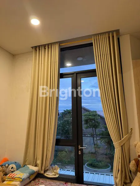 image RUMAH HARUS SEGERA TERJUAL KONDISI SIAP HUNI, BAGUS, TIDAK BANJIR DI CLUSTER SVANI TANAKAYU BSD (5)