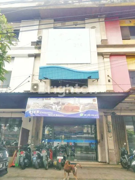 image RUKO 3 LANTAI SIAP PAKAI + BONUS PERLENGKAPAN KANTOR LENGKAP DI JL. GATOT SUBROTO TIMUR, DENPASAR TIMUR, BALI (1)