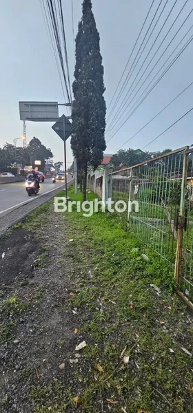 image GUDANG KAYU DI BAWEN PINGGIR JALAN RAYA DEKAT EXIT TOL BAWEN (6)