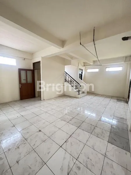 image RUKO 4 LANTAI STRATEGIS DI JL. PANJANG (1)