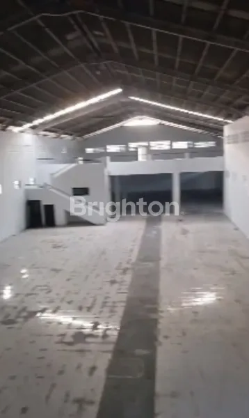 image GUDANG RENOV TOTAL ADA KANTOR DAN MESS DI RAYA SEDATI DEKAT JUANDA, SINAR GEDANGAN, BETRO (1)