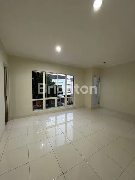 image RUMAH SIAP HUNI STARLING SPRINGS GADING SERPONG (8)