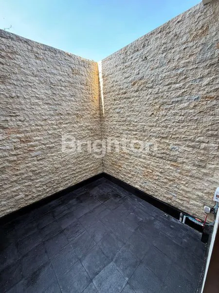 image DI SEWAKAN RUMAH 2 LANTAI MERTASARI SIDAKARYA DENPASAR.   LUAS TANAH 90 M2 ,LUAS BANGUNAN 100M2,KT 3,KM 3,DEKAT PANTAI  SANUR DAN ICON MALLL (5)