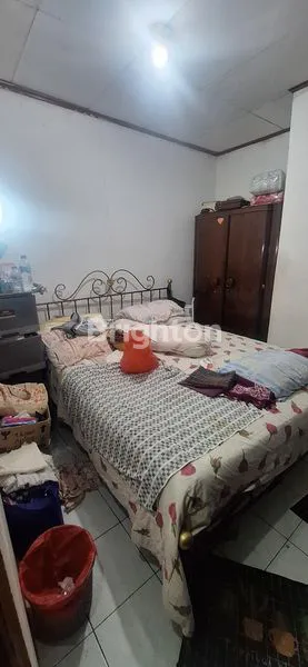 image RUMAH KOST JELAMBAR DENGAN UKURAN 10X14 (8)