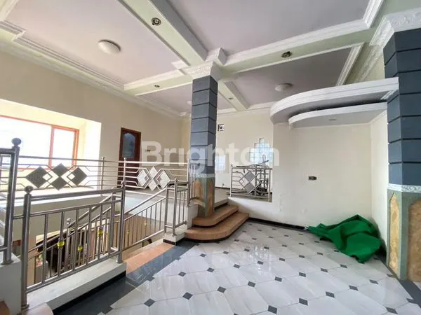 image RUMAH 2 LANTAI MRICAN KEDIRI (2)