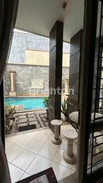 image JUAL RUMAH MEWAH DI BOULEVARD KOTA WISATA (8)