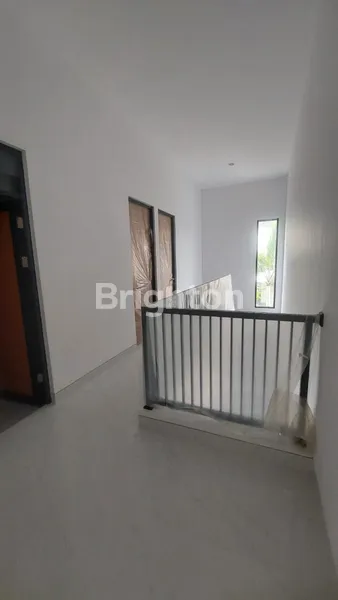image RUMAH BARU GRESS SIAP HUNI PRAPEN INDAH SELANGKAH KE JEMURSARI SURABAYA (2)