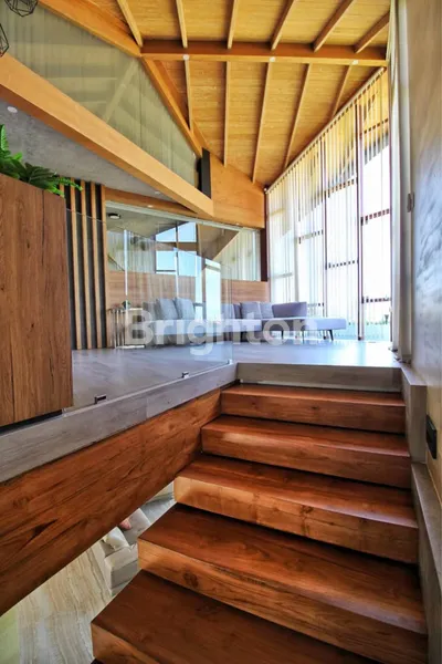 image LUXURY 5 BEDROOM VILLA FOR RENT SANUR AREA (235V) (4)