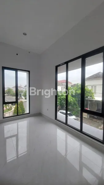 image RUMAH HOOK BARU GRESS SIAP HUNI PRAPEN INDAH SELANGKAH KE JEMURSARI SURABAYA (7)