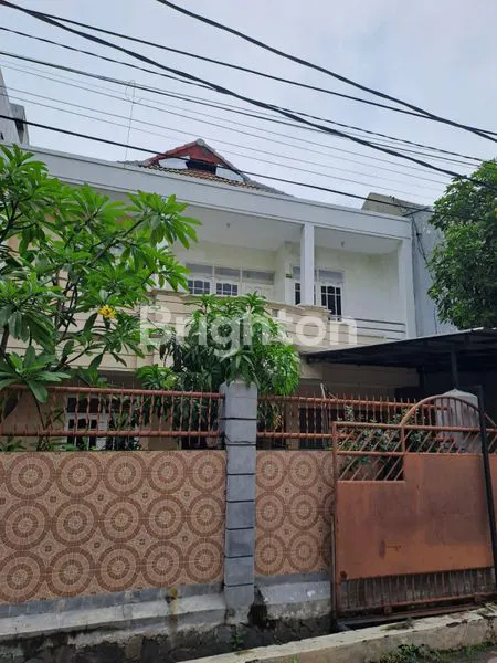 image RUMAH MEWAH LT 250 DI LEBAK ARUM, SURABAYA (1)
