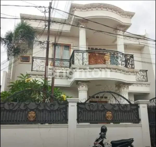 image RUMAH 2 LANTAI SHM JAGAKARSA, AKSES MUDAH TB SIMATUPANG (6)