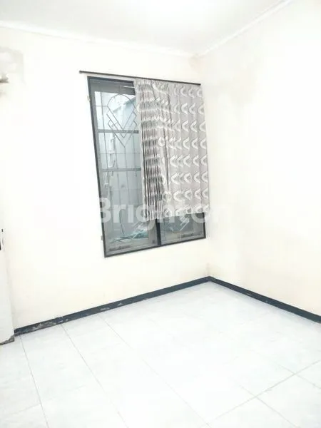 image DIJUAL RUMAH 2 LANTAI DHARMAHUSADA MAS (3)