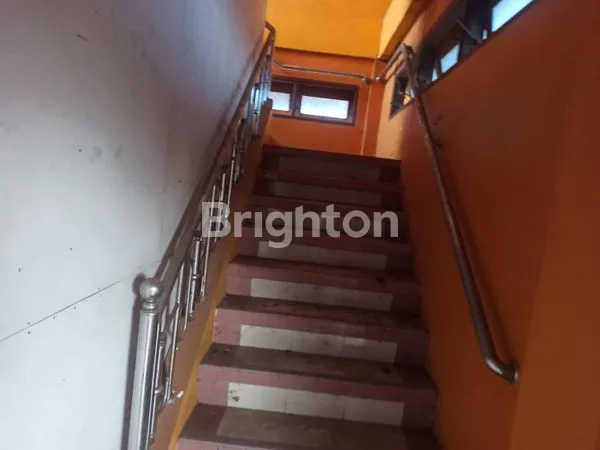 image DISEWAKAN RUKO MURAH DAN LUAS 3 LANTAI DIJALAN UTAMA DENPASAR GILIMANUK (6)