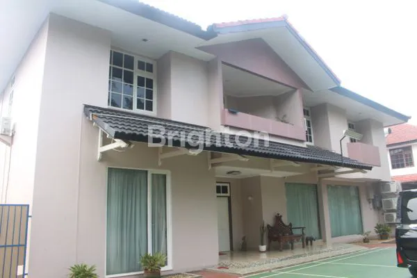 image RUMAH MEWAH LT 899M² DI CIPETE, 4KT+4KM (2)