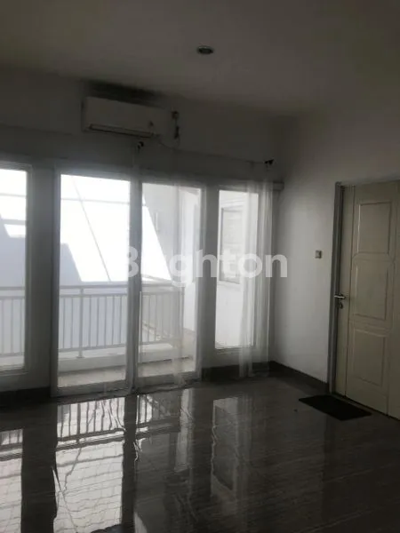 image RUMAH NYAMAN DEKAT MALL LIVING WORLD (2)