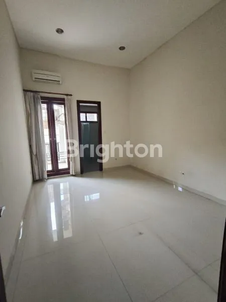 image DIJUAL RUMAH 2 LANTAI DHARMAHUSADA MAS (4)