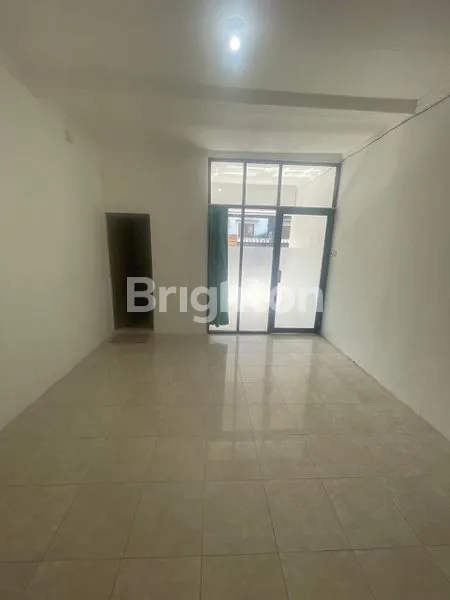 image RUMAH NYAMAN ASRI SEJUK SUPER LUASSSS GOOD CONDITION (4)