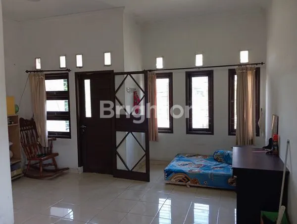 image RUMAH HOOK ARAYA, SIAP USAHA & HUNI (3)