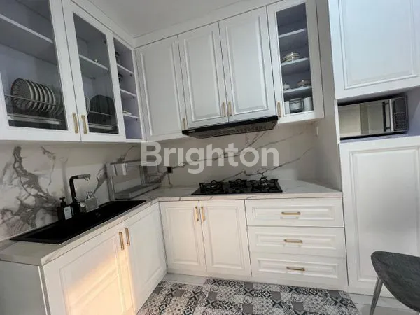 image RUMAH FULL FURNISHED, 2 LANTAI DAN SIAP HUNI YANG LOKASINYA DI DALAM KOMPLEK SETIABUDI REGENCY BANDUNG UTARA (4)