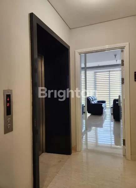 image APARTEMEN FULL FURNISH SIAP HUNI THE VOILA CIPUTRA WORLD SURABAYA BARAT (1)