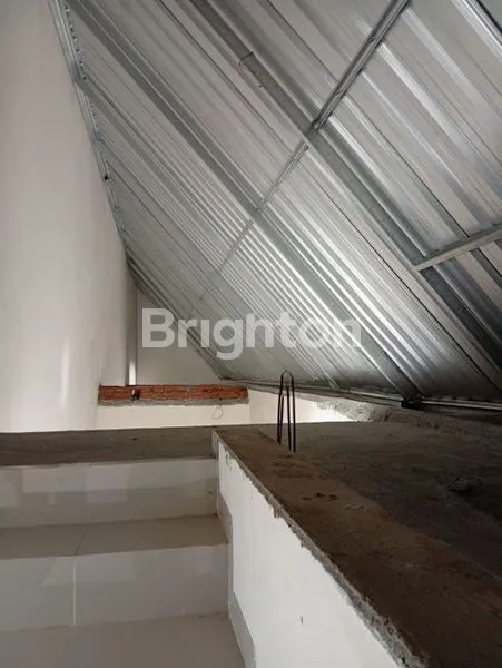 image RUMAH ISTIMEWA RIVER FRONT MALANG (4)