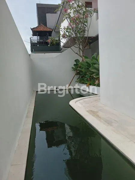 image VILLA BARU DI BANGUN DI PERERENAN (2)