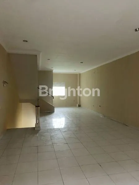image DIJUAL RUKO 3 LANTAI POSISI STRATEGIS COCOK UNTUK USAHA DI CENTRAL GADING SERPONG (8)