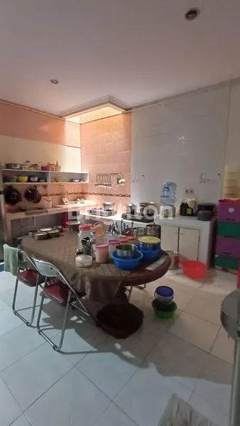 image RUMAH SIAP HUNI TAMAN RATU JAKARTA BARAT (1)