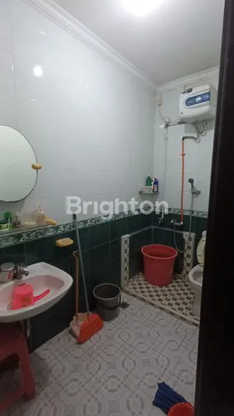 image RUMAH SIAP HUNI TAMAN RATU JAKARTA BARAT (5)