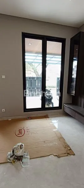 image RUMAH MEWAH BOULEVARD ARAYA THP 2 (4)