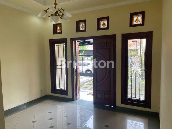 image RUMAH DIJUAL RUNGKUT ASRI SURABAYA (6)