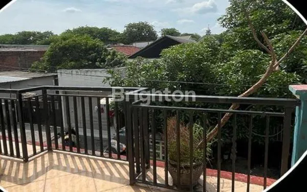 image RUMAH 2 LANTAI STRATEGIS DEKAT UWKS, SIAP HUNI (7)