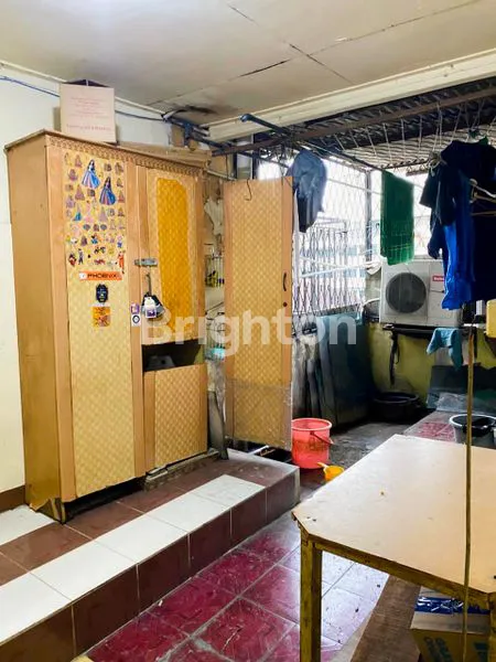 image RUKO PINGGIR JALAN PUSAT KULINER DI TAMAN SARI JAKARTA BARAT (5)