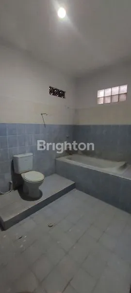 image RUMAH MEGAH BARU RENOVASI DI JLN NANGKA UTARA – SIAP HUNI & BERKELAS! (8)