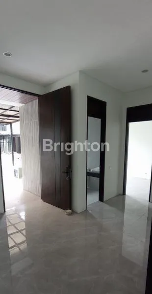 image HUNIAN EKSKLUSIF DISTRICT 9  CITRALAND  ,  SURABAYA (3)