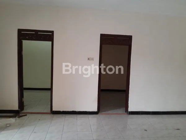 image RUMAH DI LANGENHARJO SOLO BARU (6)