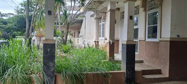 image SEWA RUMAH, LUAS, DI LOKASI STRATEGIS (2)