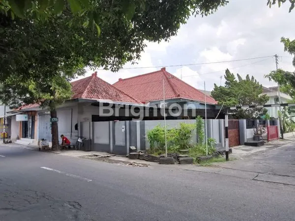 image RUMAH SIAP HUNI GANDEKAN SOLO (1)