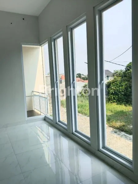 image RUMAH MINIMALIS 3KT SIAP HUNI DI JATIASIH (8)