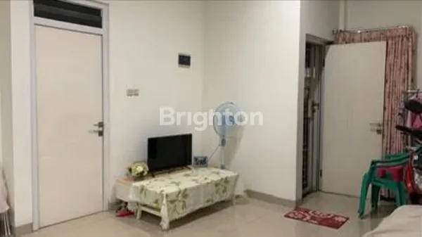 image SIAP HUNI! RUMAH FULL FURNISHED MEWAH DI BUKIT GOLF RIVERSIDE TINGGAL BAWA KOPER! (5)