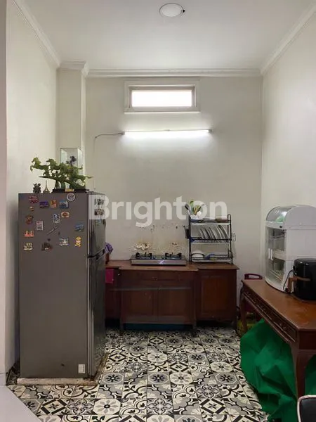 image RUMAH 3 LANTAI + ROOFTOP CLUSTER TAMPAK SIRING, DUTA BINTARO (7)