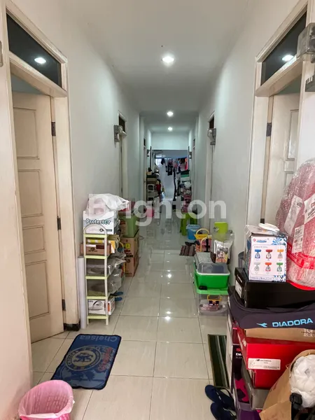 image DIJUAL CEPAT RUMAH KOS AKTIF TENGAH KOTA, LOKASI STRATEGIS, DEKAT TUNJUNGAN PLAZA, DEKAT PERKANTORAN (6)