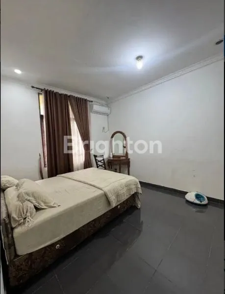 image RUMAH 2 LANTAI DI KEMANG PRATAMA 1 – SUPER STRATEGIS & SIAP HUNI! (5)