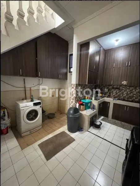 image RUMAH 2 LANTAI DI KEMANG PRATAMA 1 – SUPER STRATEGIS & SIAP HUNI! (7)