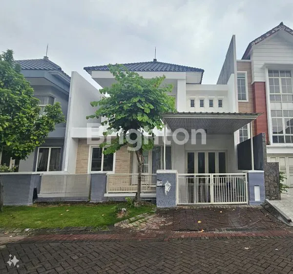 image RUMAH MEWAH DI PAKUWON CITY (1)