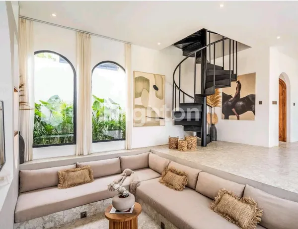 image VILLA NEW BRAND DI PERERENAN CANGGU BALI (1)