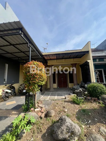 image RUMAH MEWAH CLUSTER MEDITERANIA, LT 105M² (1)